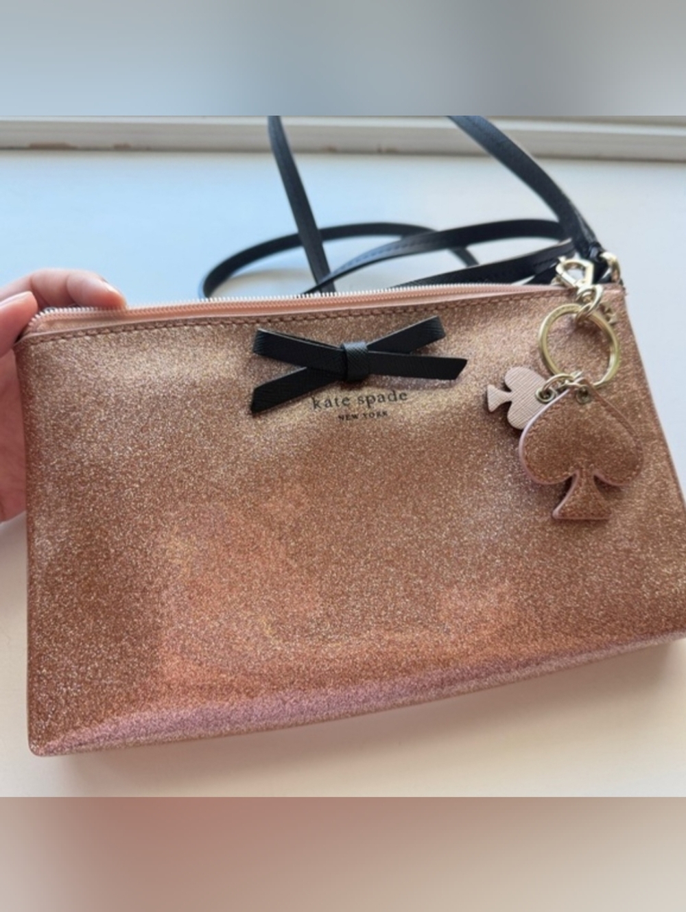 ❤HTF❤ KATE SPADE MAVIS STREET AMY CROSSBODY WALLET ROSE GOLD GLITTER + CHARM